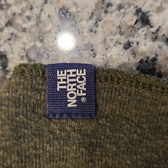 THE NORH FACE LONG SLEEVE HENLEY SHIRT. SIZE. X- LARGE. - Picture 6 of 8